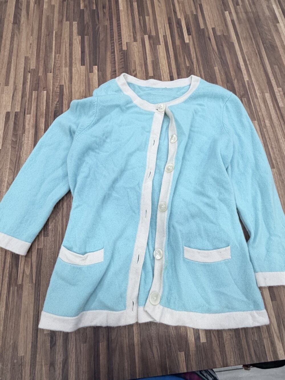 100% Cashmere Aqua Blue White Trim Cardigan Sweater Women’s Unbranded